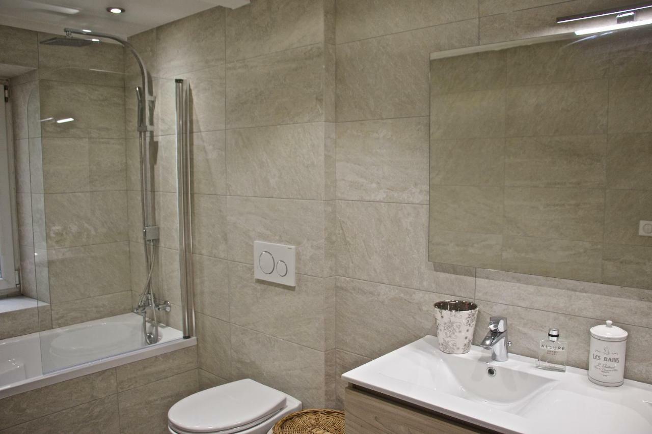 Duplex Fontaine - Appartement Duplex Coeur Vieil Antibes Old City Marche Provencal Exterior photo